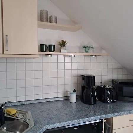 Ferienwohnug Mit Balkon Und Carport *