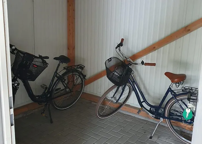 Ferienwohnug Mit Balkon Und Carport