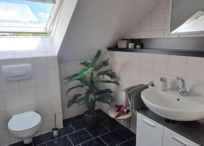 Apartament Ferienwohnug Mit Balkon Und Carport *